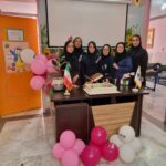 جشن روز معلم مدرسه ابتدایی گل های خرد